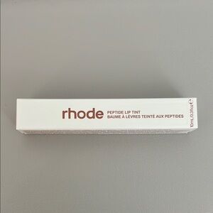 Rhode Cinnamon Roll Peptide Lip